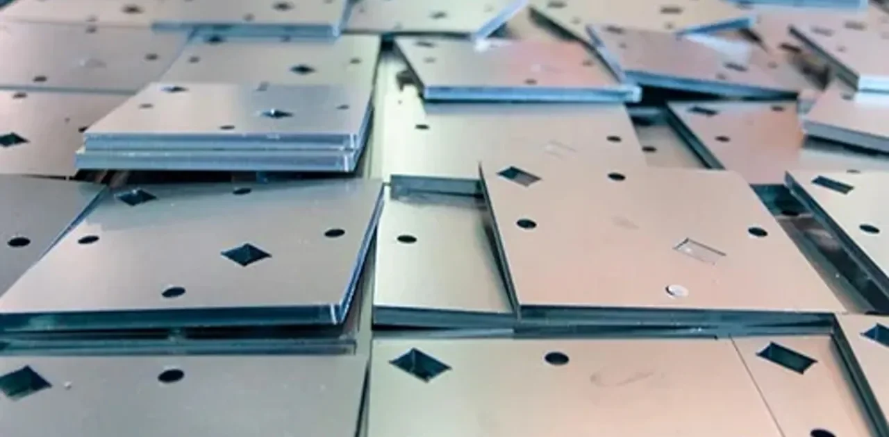 نمونه-برش-لیزری-ورق-نسوز