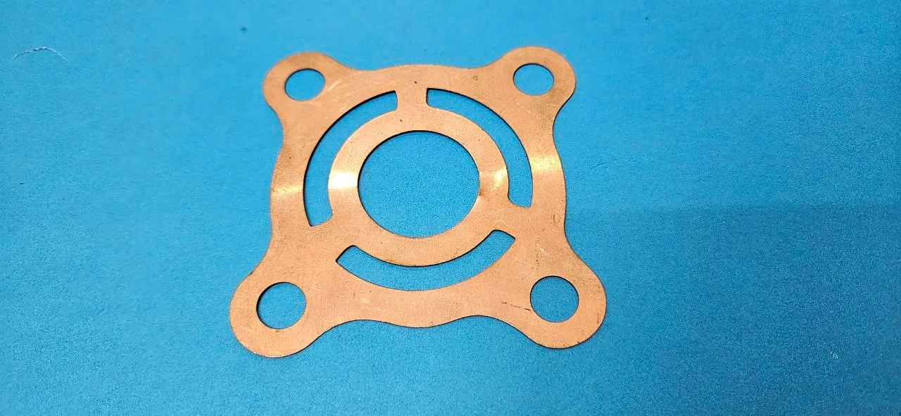 نمونه-کار-برش-لیزری-ورق-مس